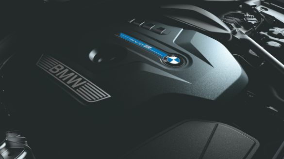 BMW PLUG-IN HYBRID ΑΥΤΟΚΙΝΗΤΑ.